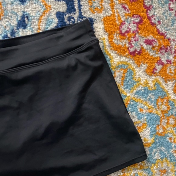 Jaclyn Smith Floral Sweetheart Neckline Animal Print Halter Tankini set - Picture 11 of 14